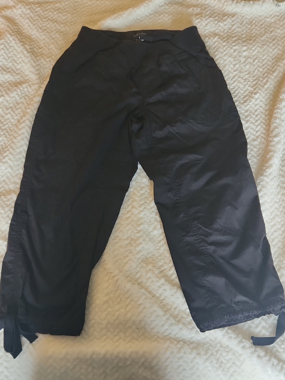 Calvin Klein Black Performance Capri Pants Women's S